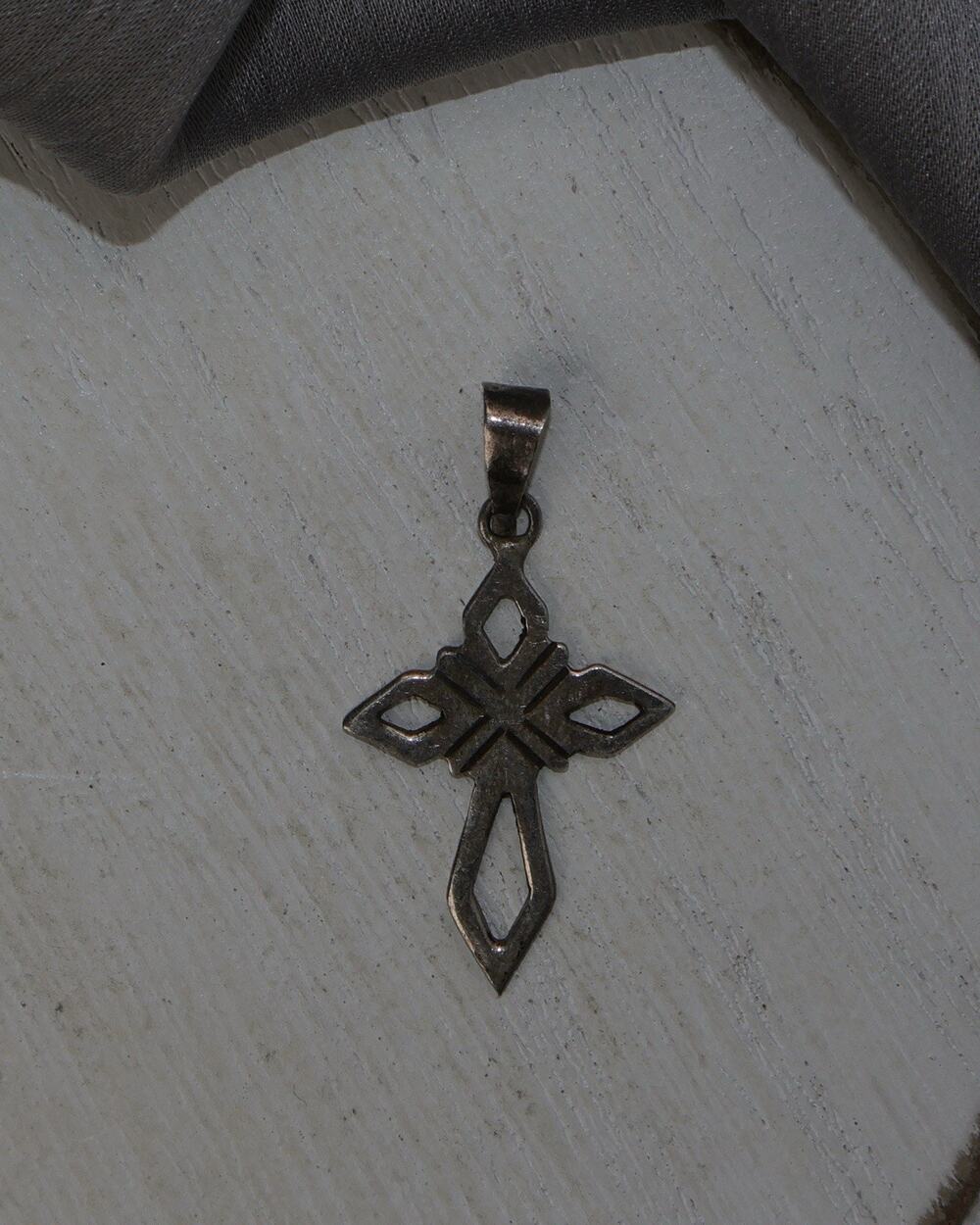 Vintage Mexico Sterling Cross Pendant 1.3G / 1.3in